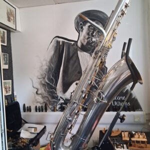 1929 ,30 BUESCHER BASS SAXOPHONE ,STUNNING CONDITION